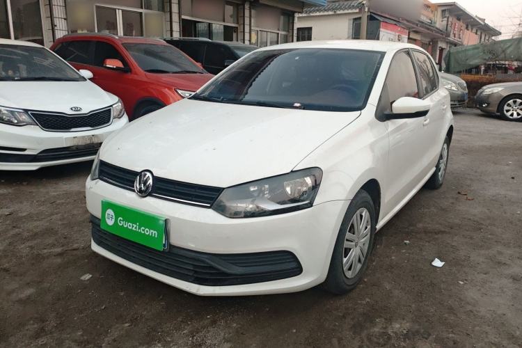Used Volkswagen Polo 2016 1.4L Manual Fashion Model