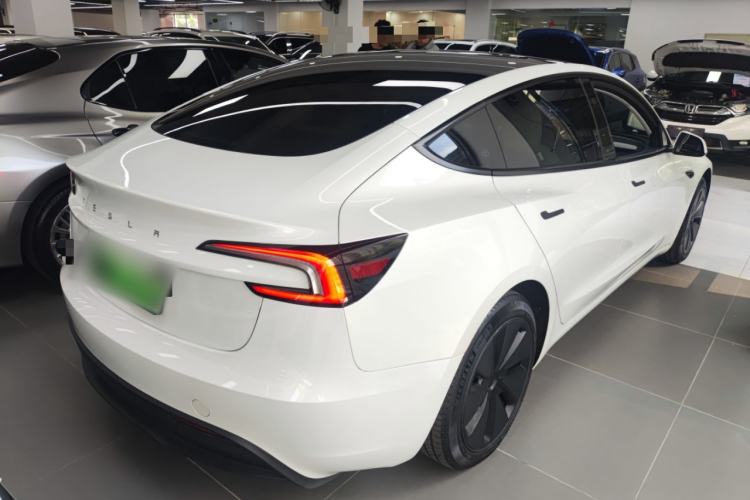 Used Tesla Model 3 2023 Rear-Wheel-Drive Version
