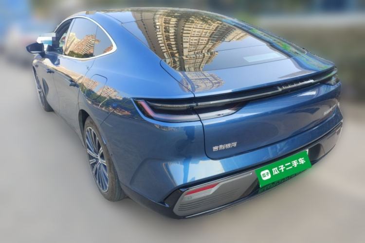 Used  Galaxy 8 2025 130km EM-P Starship Edition
