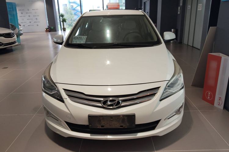 Used Hyundai Verna 2014 1.4L Manual Smart GLS Trim
