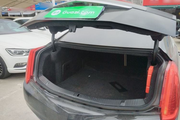 Used Cadillac XTS 2015 28T Comfort Model
