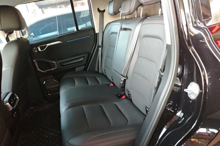 Used Jetour Traveler 2023 2.0T All-Wheel-Drive CrossPRO
