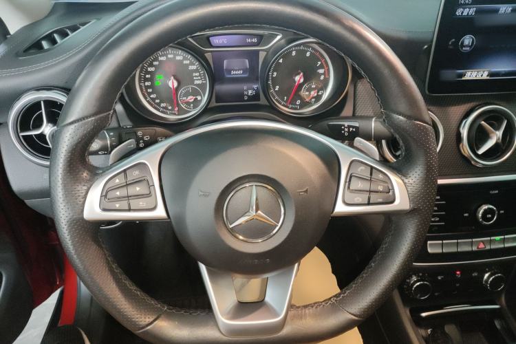 Used Mercedes-Benz GLA 2019 GLA 200 Fashion Model
