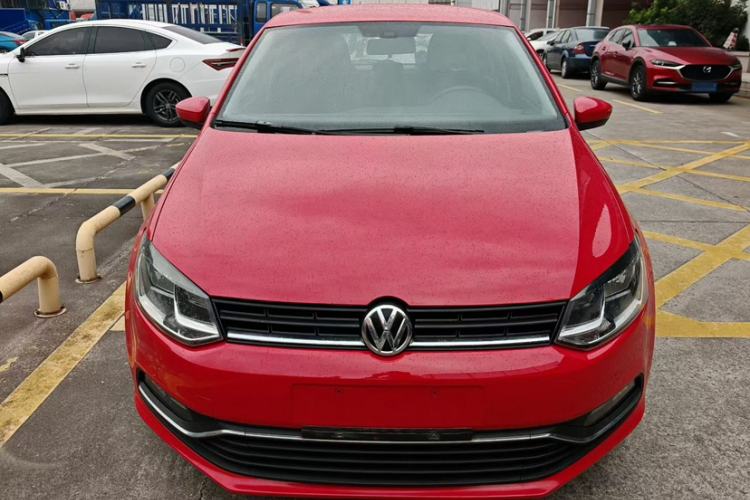 Used Volkswagen Polo 2014 1.4L Automatic Comfort Edition
