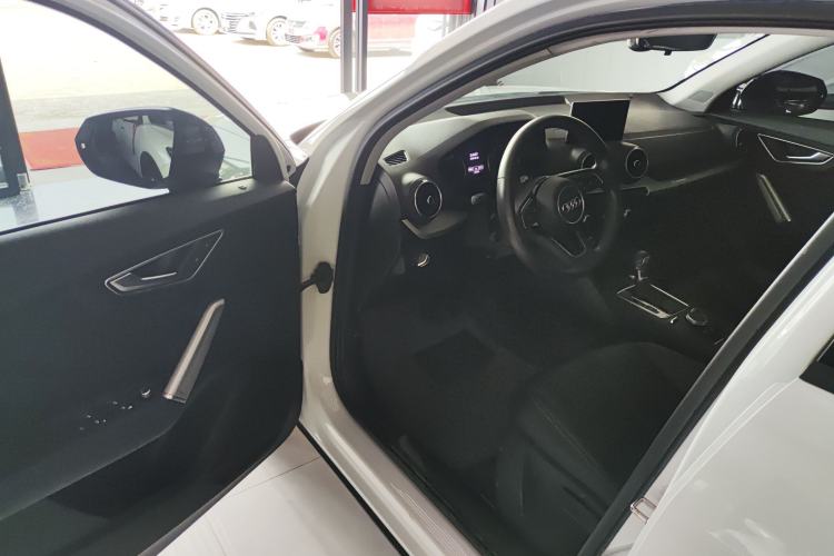 Used Audi Q2L 2021 35 TFSI Progressive Dynamic Edition