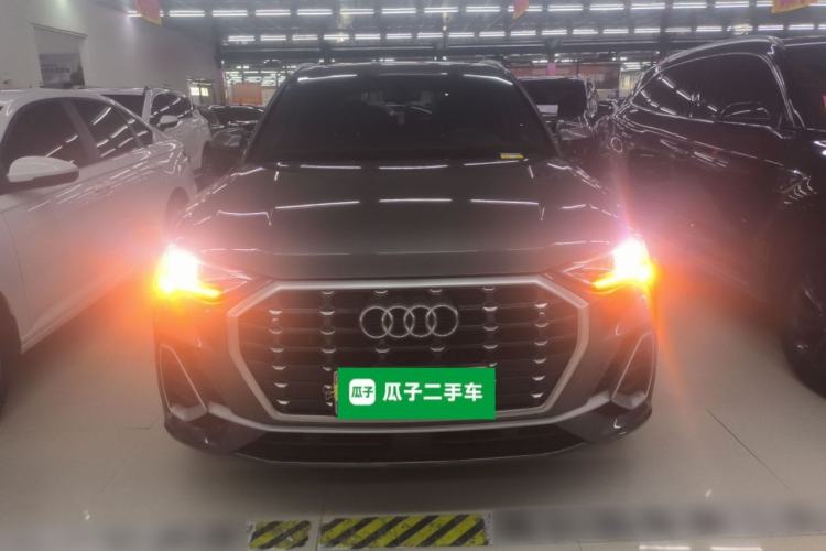 Used Audi Q3 2019 35 TFSI Fashion Dynamic Model
