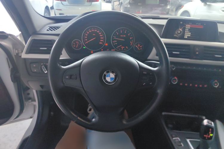 Used BMW 3 Series 2015 320Li Fashion Model