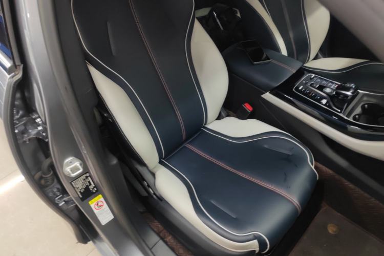 Used BYD Qin PLUS 2021 EV 400KM Luxury Model
