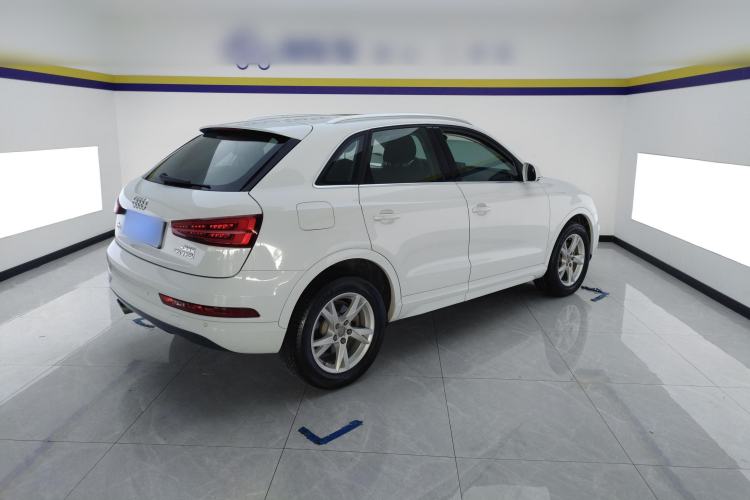Used Audi Q3 2016 35 TFSI Fashion Model

