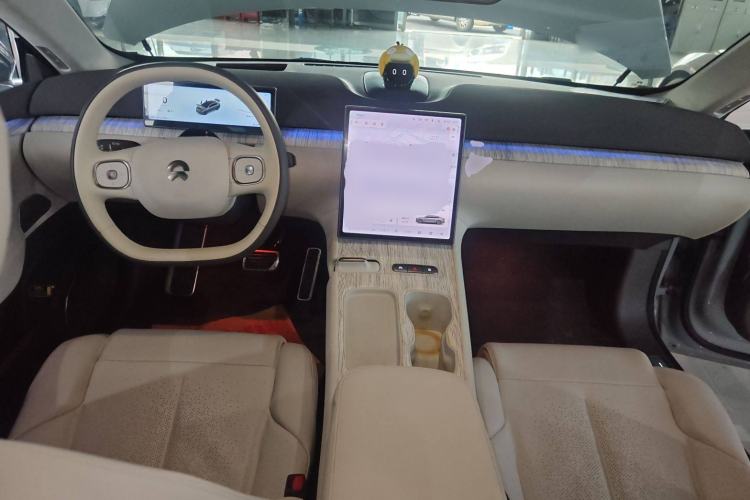 Used Nio ET7 2022 75 kWh
