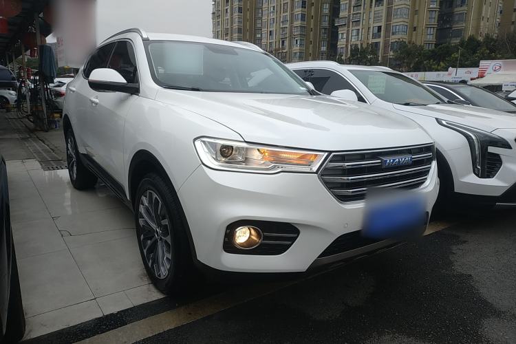 Used Haval H6 2017 Blue Label 1.5T Automatic Two-Wheel Drive ZhiShang Model
