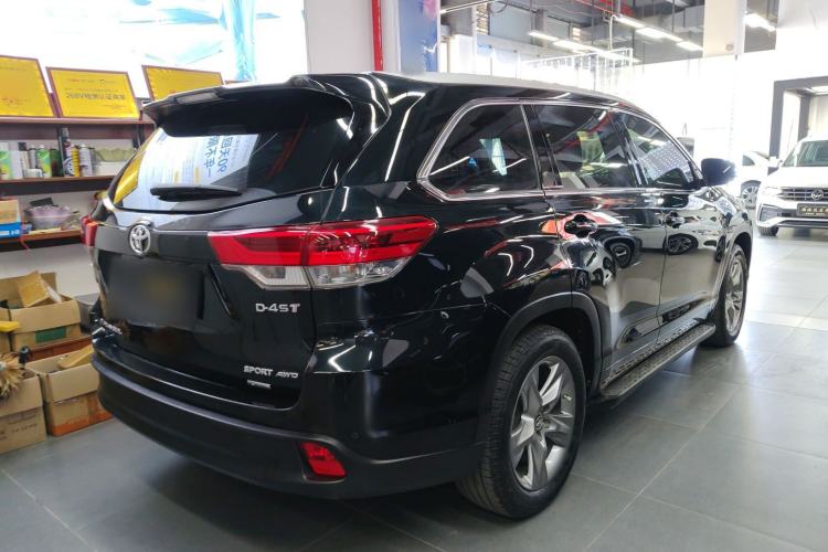Used Toyota Highlander 2018 2.0T Four-Wheel Drive Luxury Edition 7 Seats China V Emission Standard
