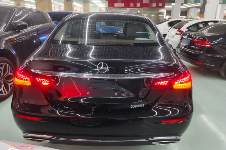 Used Mercedes-Benz E-Class 2023 Updated E 300 L Fashion Edition
