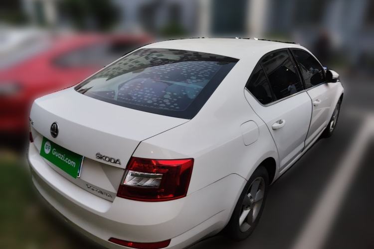 Used Skoda Octavia 2015 1.6L Manual Yijie Edition

