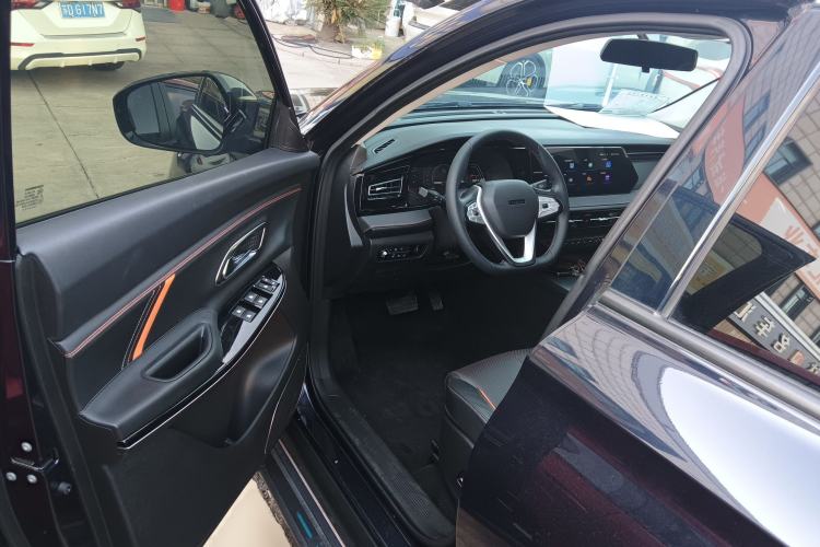 Used Oshan X7 PLUS 2022 1.5T Blue Whale Edition Automatic ZhiZun Model
