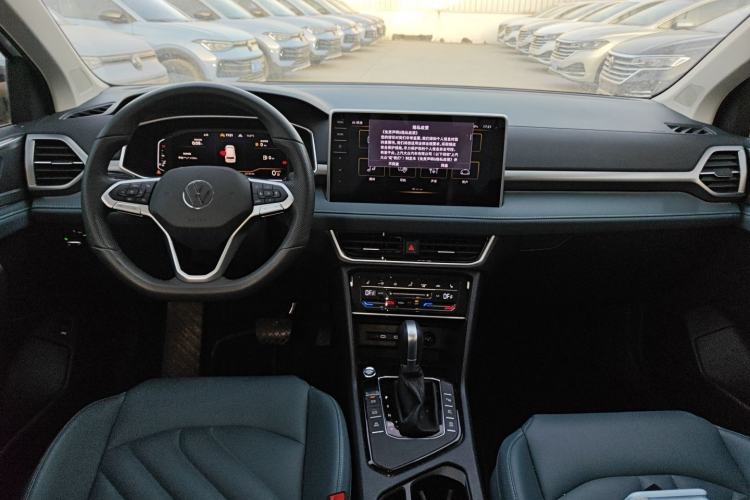 Used Volkswagen Tharu 2024 300TSI Two-Wheel-Drive Moon Luxury Edition