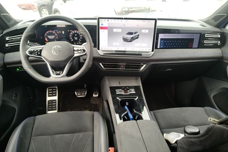 Used Volkswagen Tiguan L 2024 PRO 380TSI Four-Wheel Drive R-Line Prestige Edition
