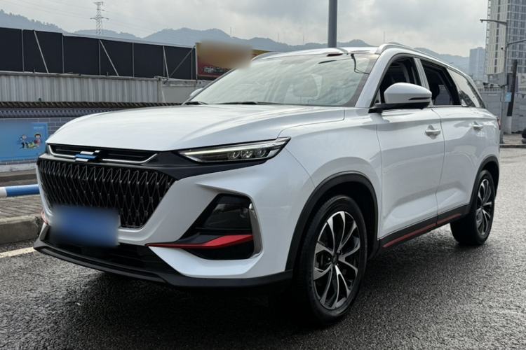 Used Oshan X7 PLUS 2023 Enjoy Edition 1.5T Automatic Prestige Model
