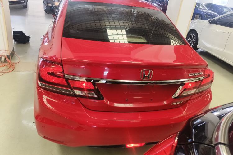 Used Honda Civic 2014 1.8L automatic comfort version
