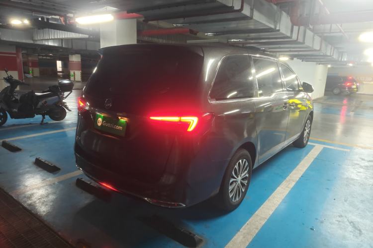 Used Buick GL8 2021 Land Cruiser Executive Class 652T Comfort Model
