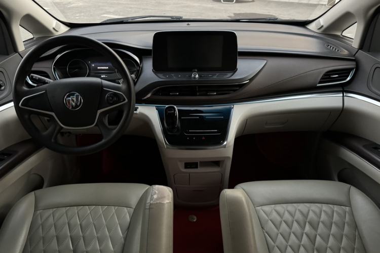 Used Buick GL8 2021 Land Cruiser Executive Class 652T Comfort Model