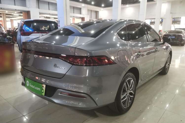 Used BYD Qin PLUS 2023 Champion Edition DM-i 120KM Leading Model
