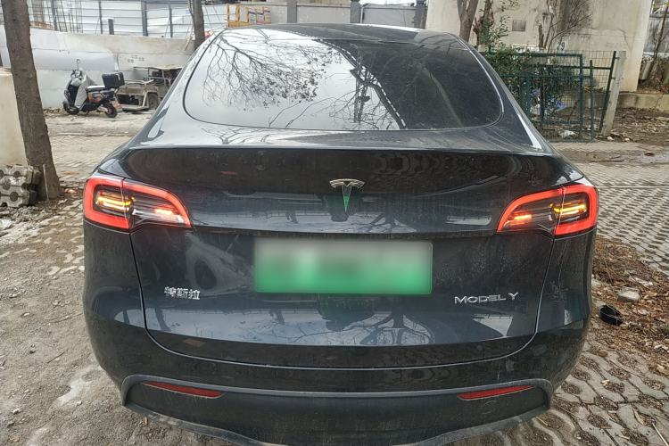 Used Tesla Model Y 2024 Rear-Wheel-Drive Version
