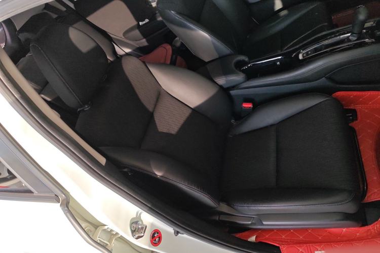 Used Honda Vezel 2020 1.5L CVT Pioneer Edition