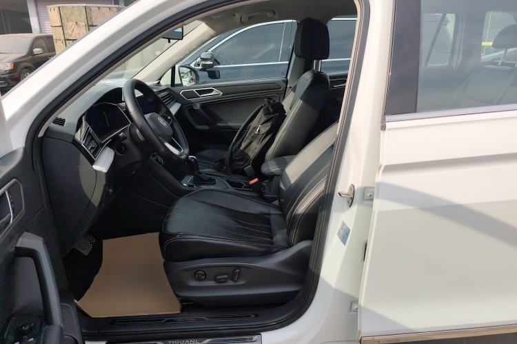 Used Volkswagen Tiguan L 2023 330TSI Automatic Two-Wheel Drive Comfort Edition
