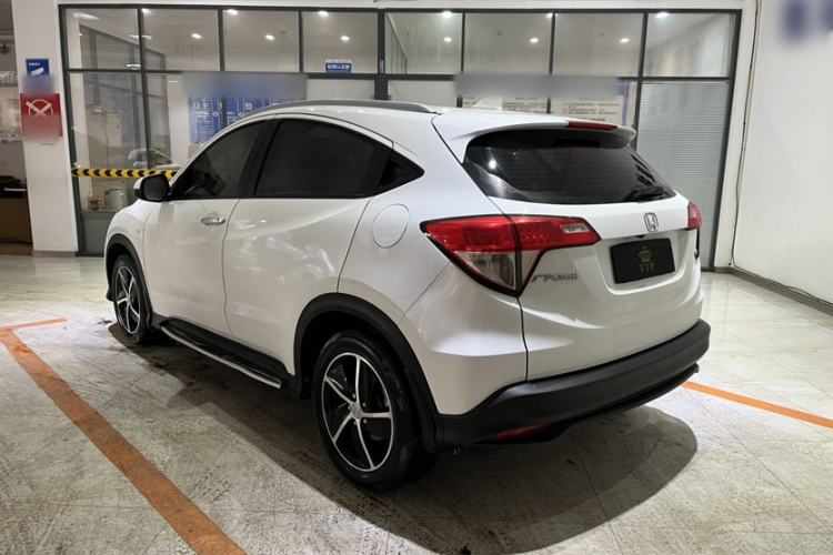 Used Honda Vezel 2020 1.5L CVT Pioneer Edition
