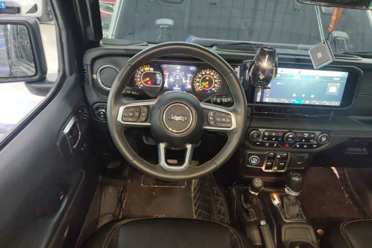 Used  Wrangler 2024 2.0T Sahara Four-Door Edition
