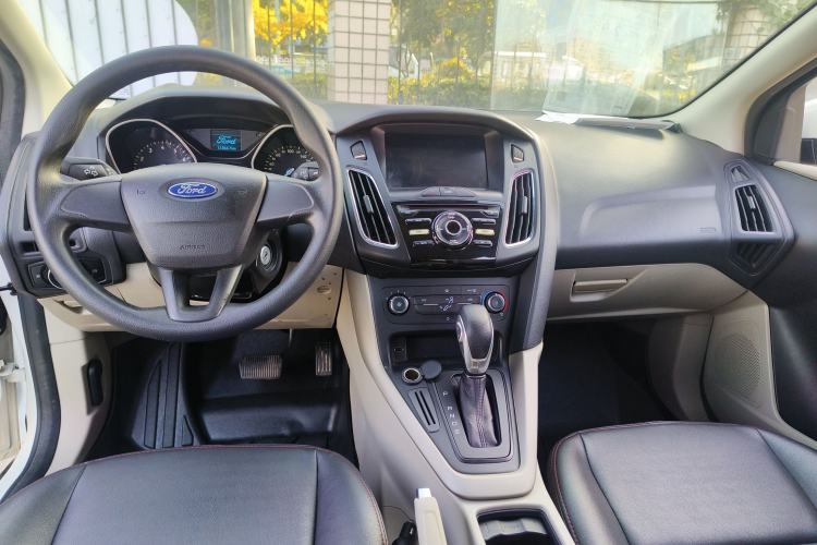 Used Ford Focus 2017 Sedan 1.6L Automatic Comfort Plus SmartDrive Edition
