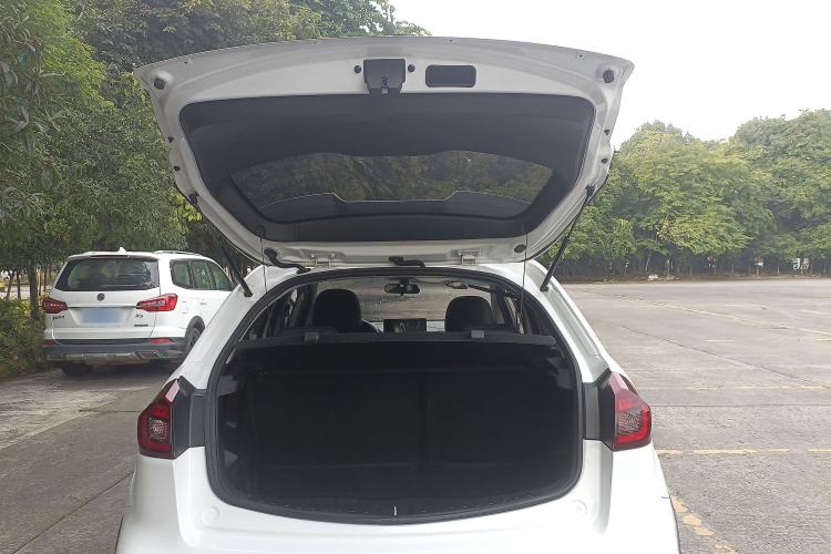 Used Geely Auto Vision X3 2021 PRO 1.5L CVT Deluxe Model