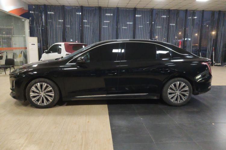 Used Hongqi E-QM5 2023 620km PLUS
