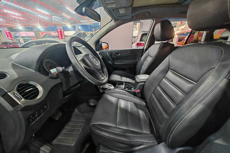 Used Renault Koleos 2015 2.5L 4x4 Comfort Edition
