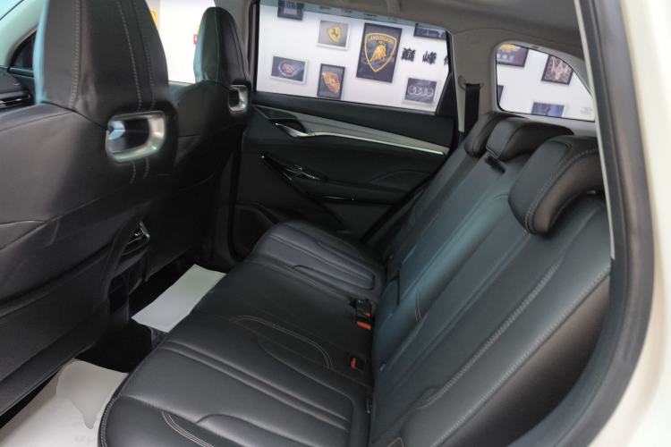 Used Changan CS75 PLUS 2022 1.5T Automatic Luxury Model
