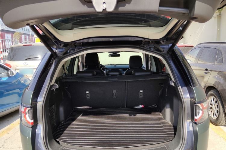 Used Land Rover Discovery Sport 2017 2.0T SE