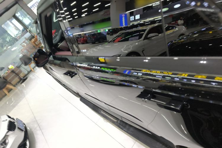 Used Land Rover Range Rover Sport 2024 400PS Dynamic SE
