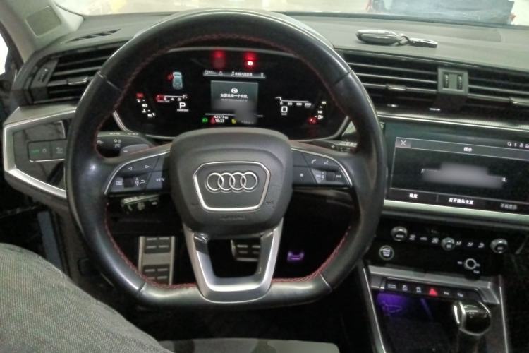 Used Audi Q3 2022 40 TFSI RS Package Performance Model
