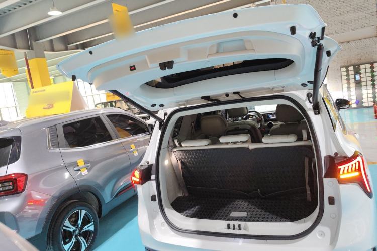 Used FORTHING Yacht 2022 1.5T DCT Chasing-the-Waves Edition
