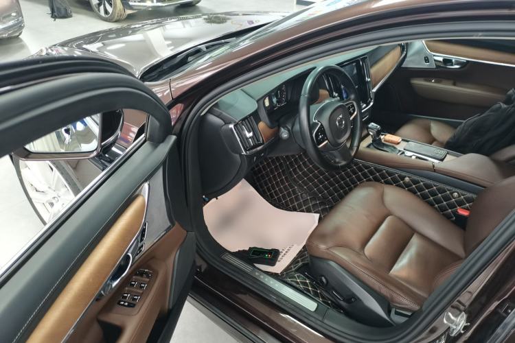 Used Volvo S90 2019 T5 Zhiya Edition
