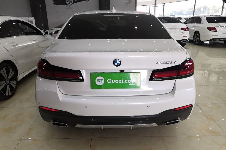 Used BMW 5 Series 2022 Second Facelift 525Li M Sport Package
