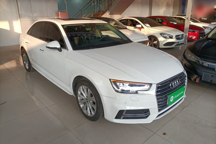 Used Audi A4L 2019 40 TFSI Ambition China VI

