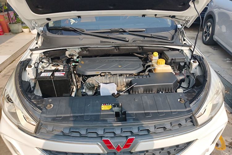 Used Wuling Hongguang S3 2018 1.5L Manual Luxury Model China V Standard
