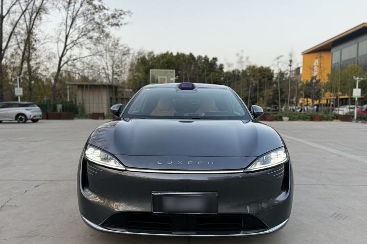 Used Hima Luxeed R7 2024 All-Electric 736 km Ultra
