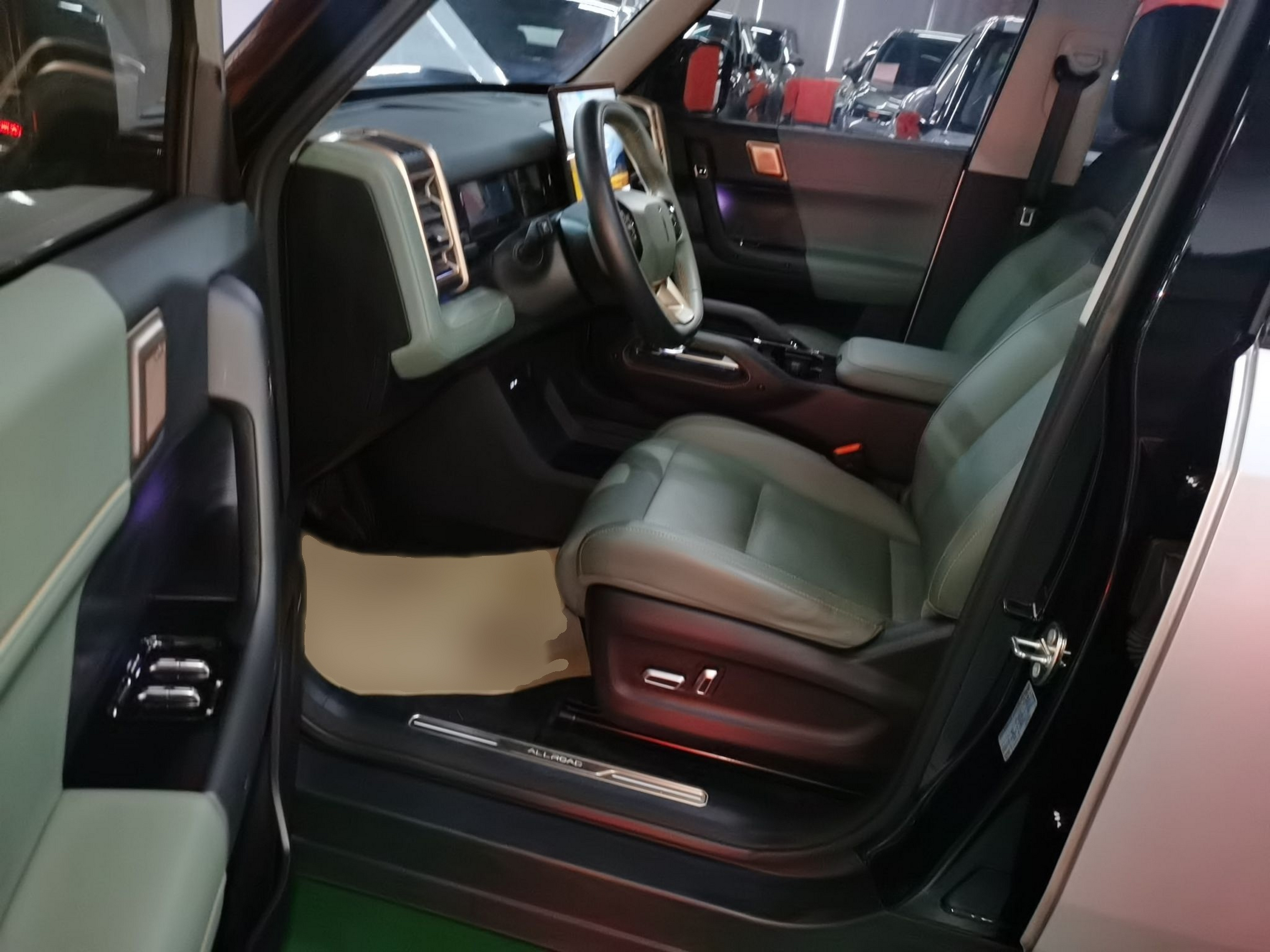 المقاعد الأمامية داخل السيارة