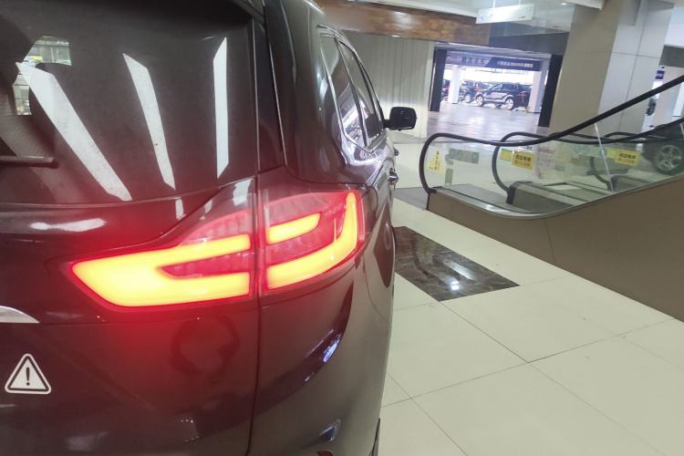 Used Ford Edge 2020 EcoBoost 245 Two-Wheel Drive Titanium 7-Seater