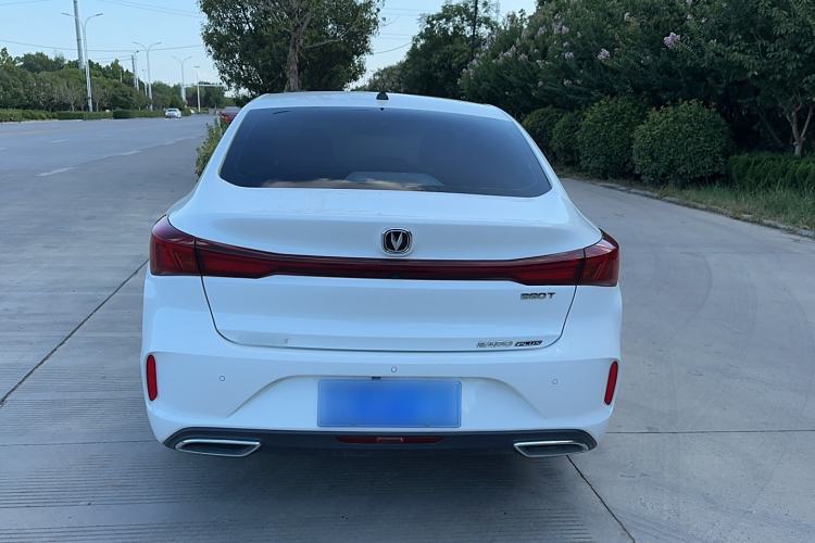 Used Changan Eado 2022 PLUS Blue Whale NE 1.4T GDI DCT Prestige Edition
