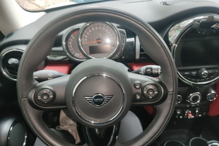 Used  MINI 2020 1.5T ONE PLUS
