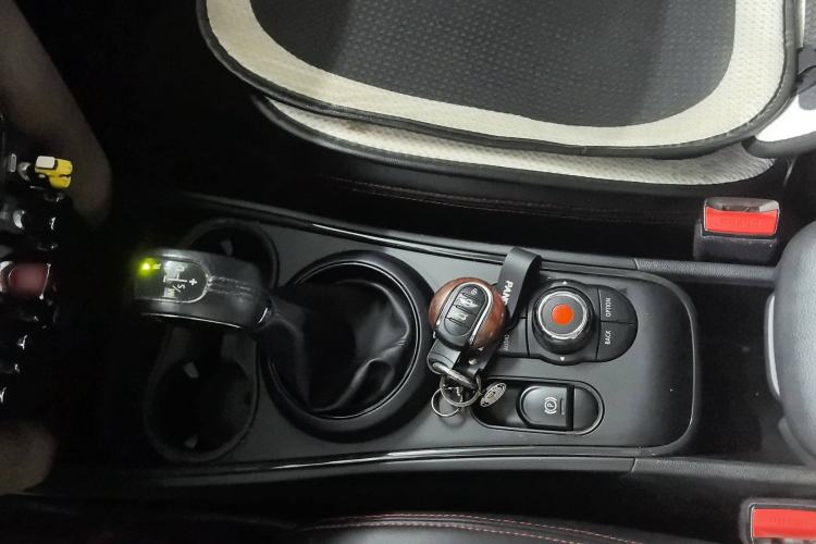 Used  Countryman 2017 1.5T COOPER ALL4 Traveler
